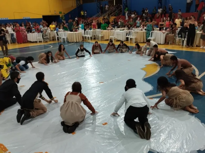Projeto Apoena valoriza e celebra a cultura indígena na escola cívico-militar...