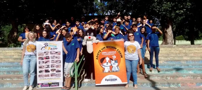 Abril Laranja promoveu cuidado animal em Coxim com apoio de instituições locais