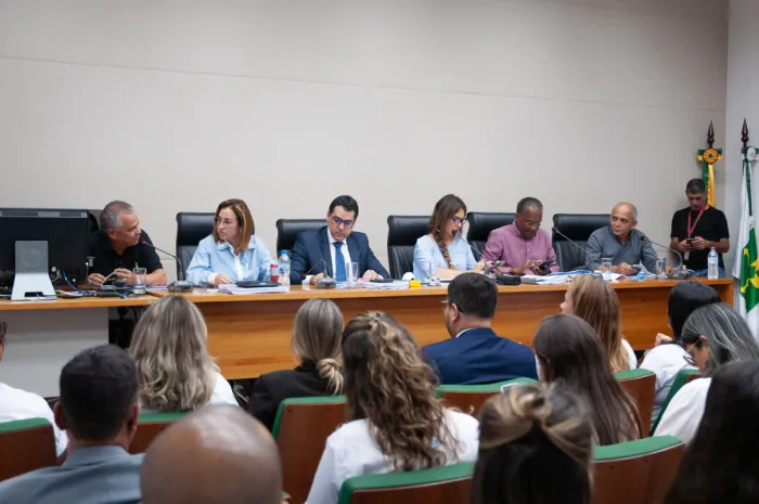 IGES-DF faz prestação de contas para Comissão de Transparência e lança painel público com dados de atendimento