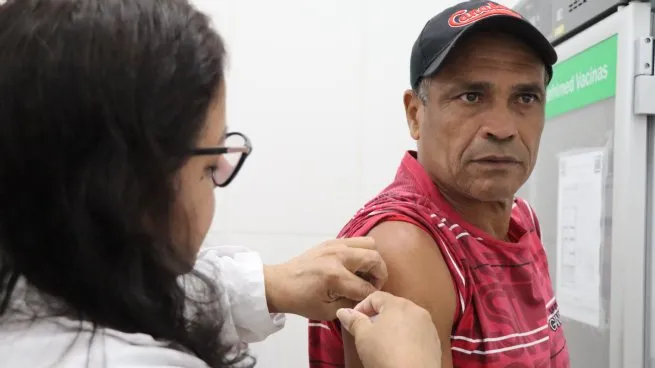 São Sebastião amplia oferta da vacina influenza para população não vacinada acima de seis meses de idade