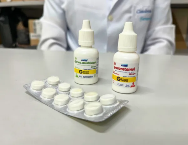 Hospital São José orienta população sobre os riscos da automedicação em caso de suspeita de dengue