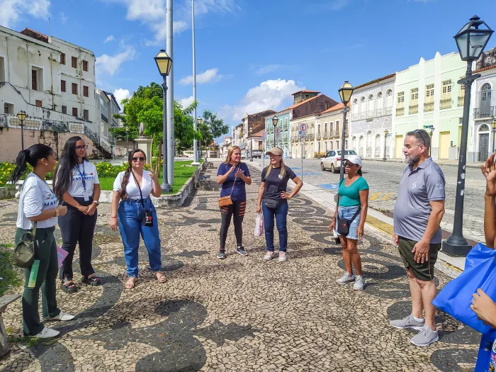 Promovendo acessibilidade: city tour inclusivo apresenta Centro Histórico para comunidade surda