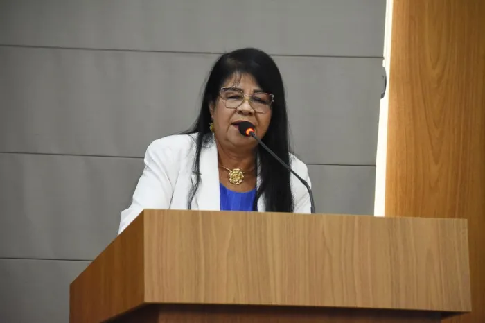 Fátima Araújo divulga vagas para participação em projetos sociais