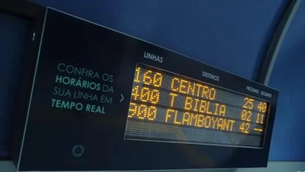 Presidente do Legislativo sugere instalação de painéis de itinerários eletrônicos de ônibus