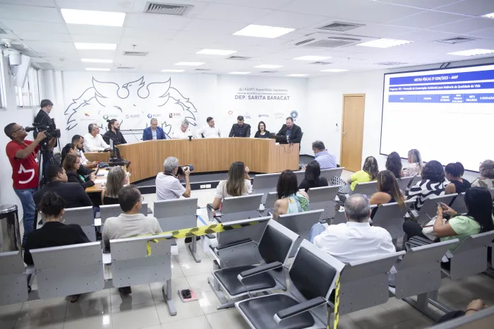 Secretarias estaduais apresentam metas físicas em audiência na ALMT