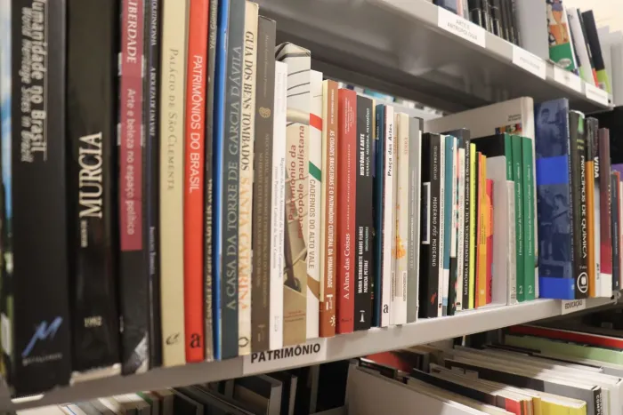 Fundação Catarinense de Cultura abre inscrições para edital de aquisição de obras literárias