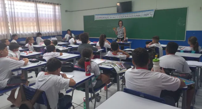 Alunos da Escola Antônio de Souza aprendem sobre alimentação saudável
