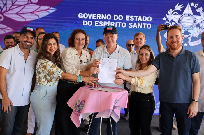Governador inaugura obras e anuncia novos investimentos em São Domingos do Norte