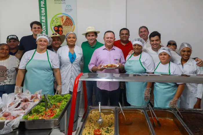 Em Coroatá, governo assegura avanços com inauguração da Clínica Sorrir e Restaurante Popular