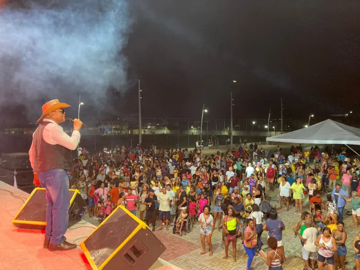 Shows marcam atividades em alusão ao Dia das Mães em Vila de Abrantes no fim de semana