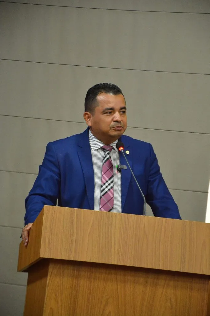 Edson Gaguinho confirma participação em comissão que avaliará denúncia contra Domingos Paz