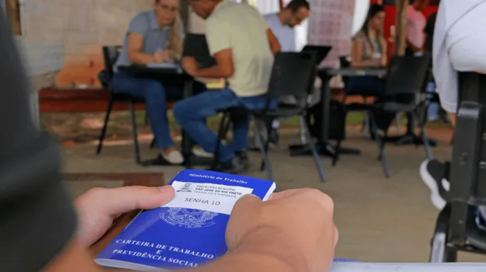Balcão Itinerante leva processos seletivos ao CRAS Solo Sagrado