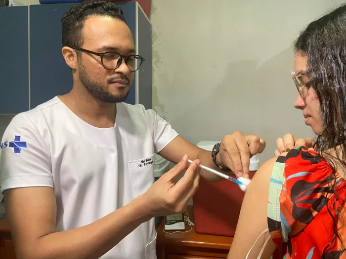 Saúde: Jovens de 15 a 19 anos, que não tomaram a vacina contra o HPV, podem receber imunização de resgate