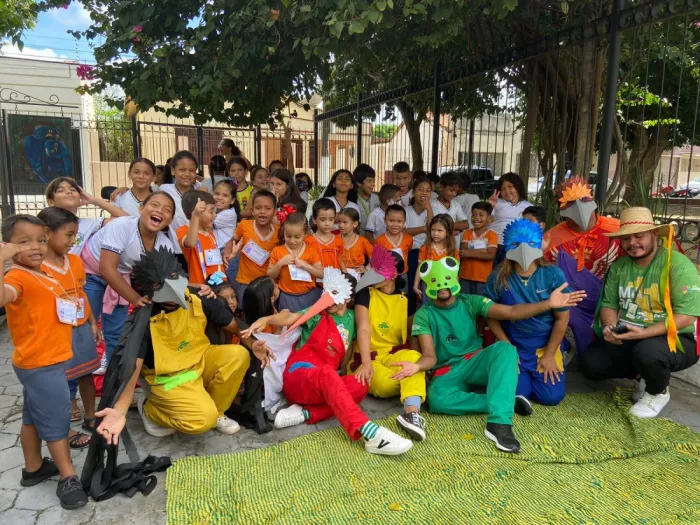 FCCM: Semana dos Museus encanta alunos da Marabá Pioneira com contação de histórias