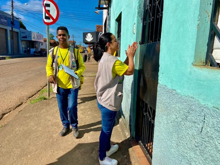 Saúde: Bairro Jardim Vitória recebe atuação dos Agentes de Combate a Endemias contra a dengue