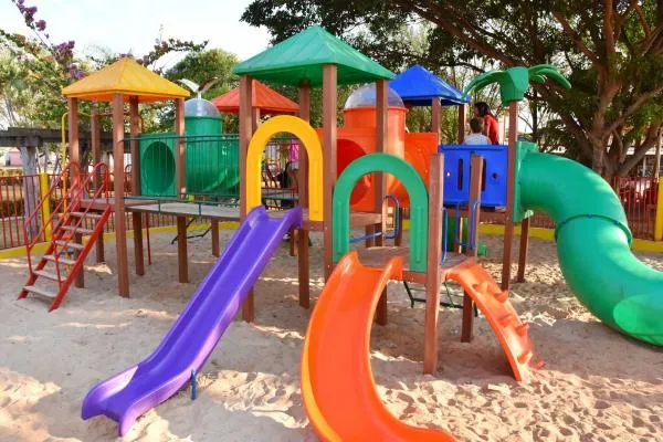 Indicações pedem construção de praças públicas nos bairros Novo Horizonte e Monte Líbano I e II