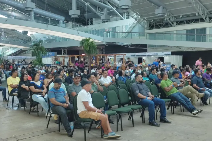 Palestras e trocas de conhecimento marcam o 2º dia do Festival Internacional Açaí Pará 