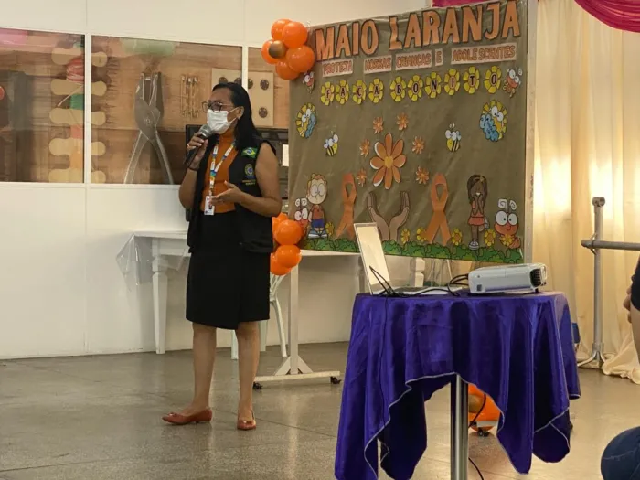 Centro de Convivência realiza palestra alertando pais sobre violação de direitos da criança