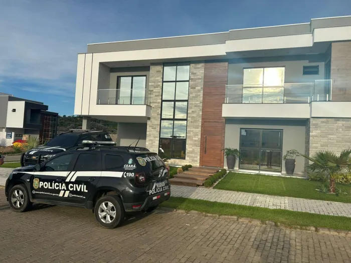 Polícia Civil deflagra operação e apreende veículos de luxo e realiza bloqueios de bens e contas bancárias
