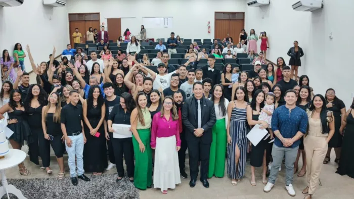 Governo do Estado entrega 94 diplomas de conclusão em cursos técnicos do Ieptec