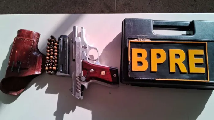 Suspeitos armados tentam subornar equipe da PMCE e são presos em flagrante em Canindé