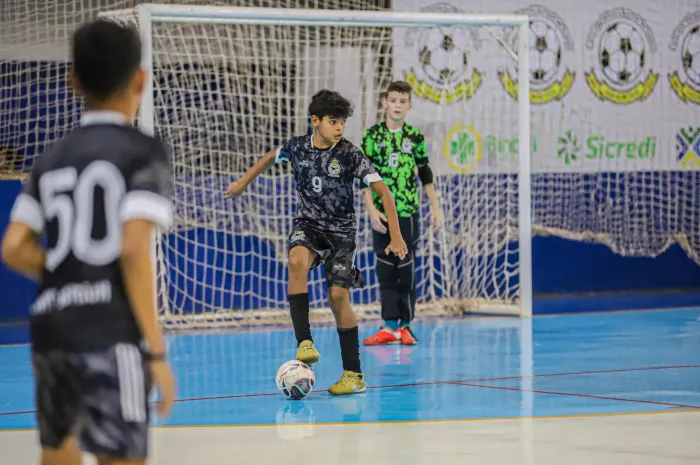 Partidas acirradas marcam encerramento de campeonato de futsal em Lucas do Rio Verde