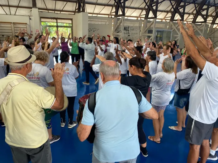 Idosos tem atividades gratuitas de Pilates no ginásio Matarazzo