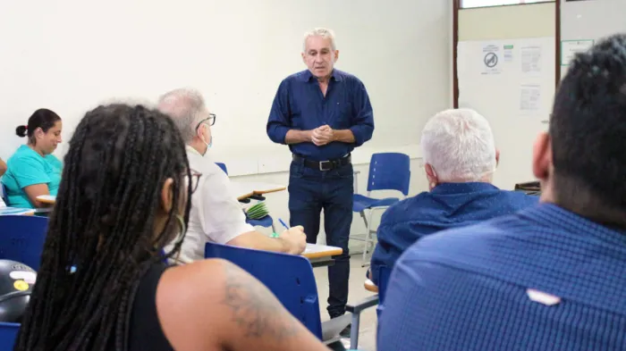 ESP/CE capacita médicos veterinários para o controle e a vigilância da raiva