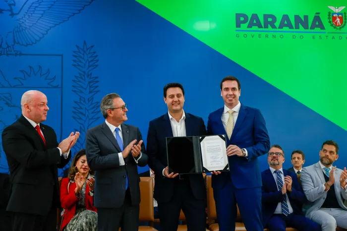 Governador participa da posse do novo defensor público-geral do Paraná