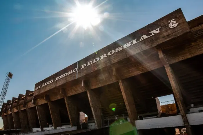 Ato da Mesa Diretora cria comissão para acompanhar reforma do Morenão