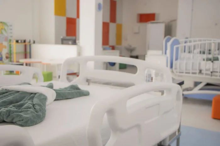 Com 10 novos leitos, Humai-UEPG atende mais de 500 pacientes pediátricos por mês