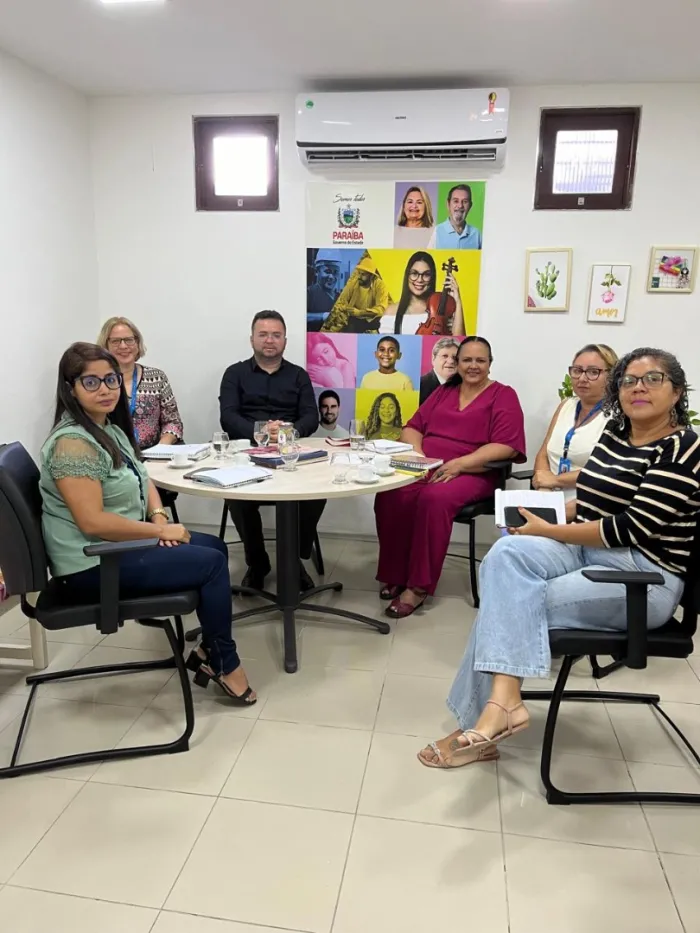 Escritório Social e Secretaria da Mulher e Diversidade Humana dialogam sobre atualização da parceria com o novo gerente e equipe multiprofissional