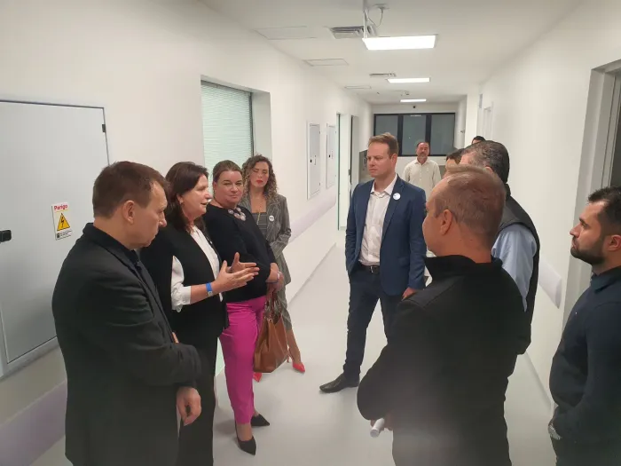 Secretária visita novo hospital Bewiki Care que será inaugurado no centro de Florianópolis