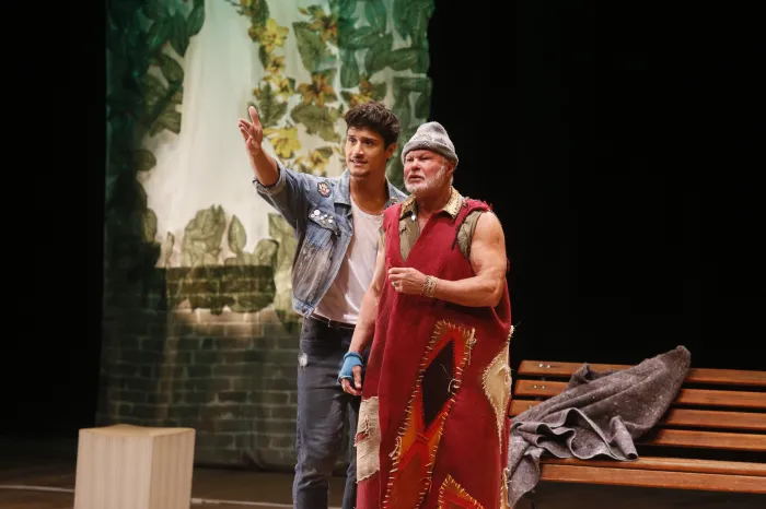 Peça teatral baseada em livro de Augusto Cury chega ao Teatro Zulmira Canavarros