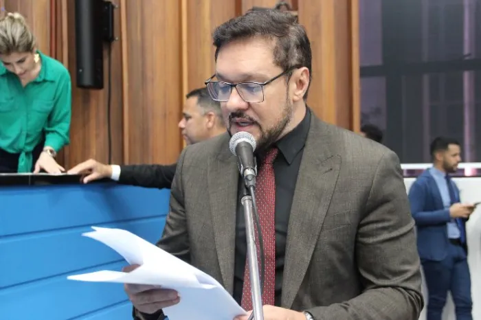 Deputado Lucas de Lima Solicita Instalação de Redutor de Velocidade em Três Lagoas