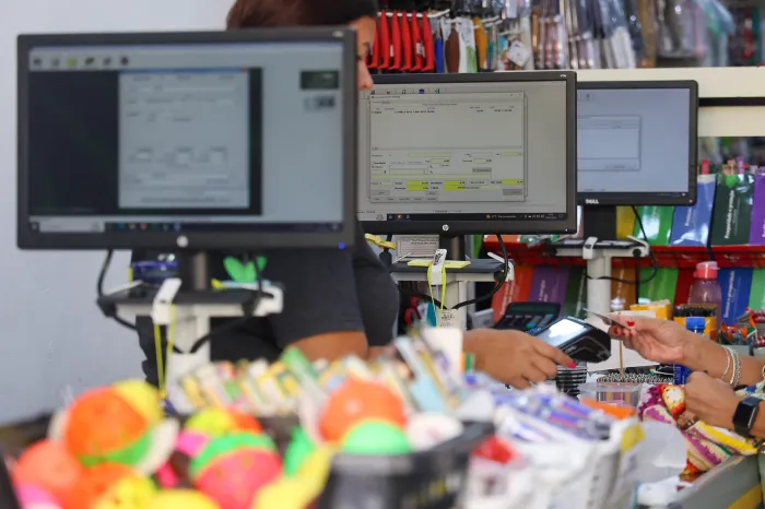 Arrecadação de Santa Catarina em abril soma R$ 4,6 bilhões e tem alta real de quase 14%