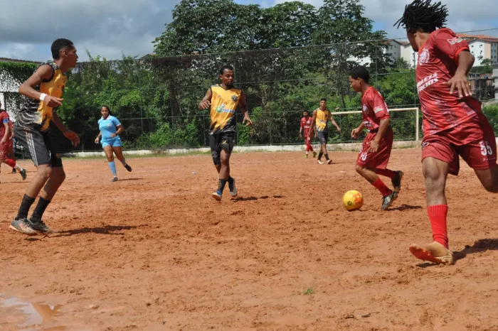 Simões Filho: Copa CIA de Futebol terá duas partidas emocionantes neste domingo (26); confira
