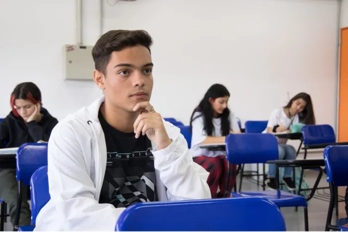 Aprovados devem ficar atentos ao prazo e à documentação para efetuar a matrícula pela internet