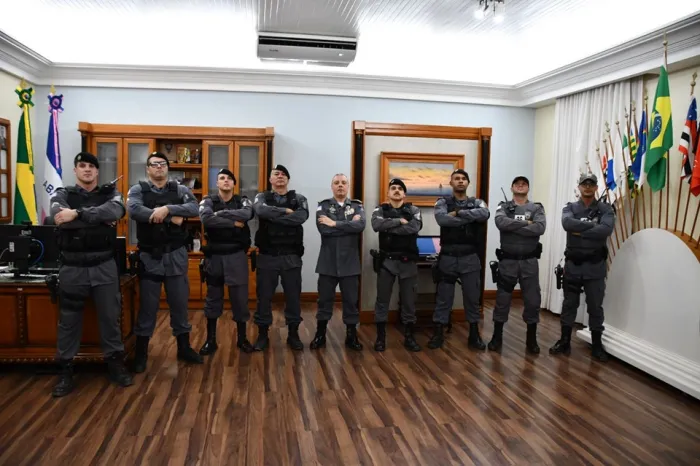 Força Tática da 13ª Cia Independente recebe homenagem do comanda-geral