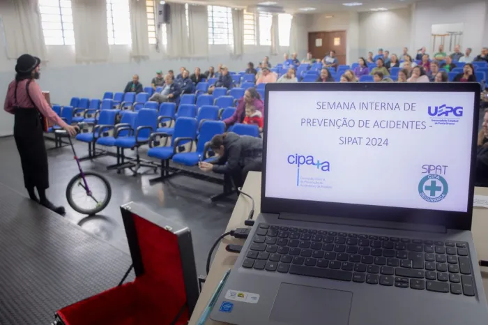 Sipat da UEPG envolve mais de 100 trabalhadores em palestras e orientações