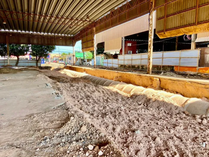 Obras: Começaram os trabalhos de revitalização da Feira do bairro Laranjeiras