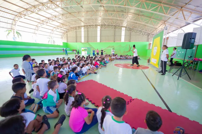Espetáculo Circense chega a escolas municipais de Lucas do Rio Verde