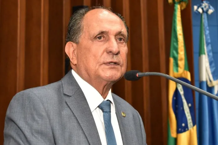 Deputado Zé Teixeira solicita infraestrutura para Maracaju