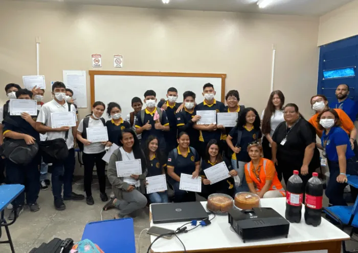 UGPE promove oficina de produção de sabão ecológico para beneficiários do Prosamin+