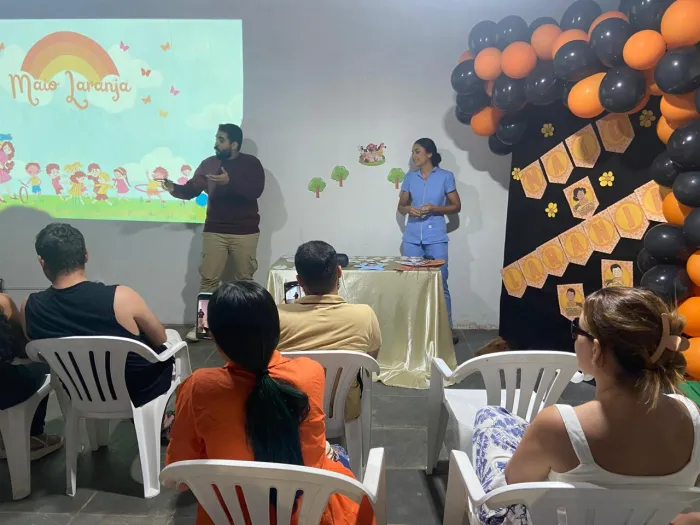 Saúde: Ament realiza ação voltada à campanha Maio Laranja, de enfrentamento ao abuso e exploração sexual de crianças e adolescentes