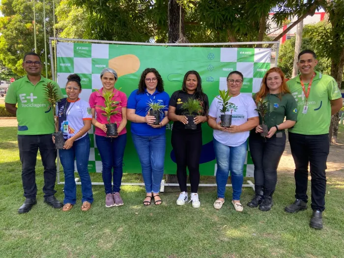 Meio Ambiente: Em parceria com entidades, Semma promove Mutirão Verde na Praça Duque de Caxias
