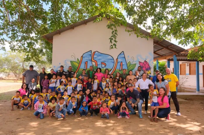 Sema e Imac levam ações educativas a estudantes de escola na APA do Lago do Amapá no Dia Nacional da Educação Ambiental