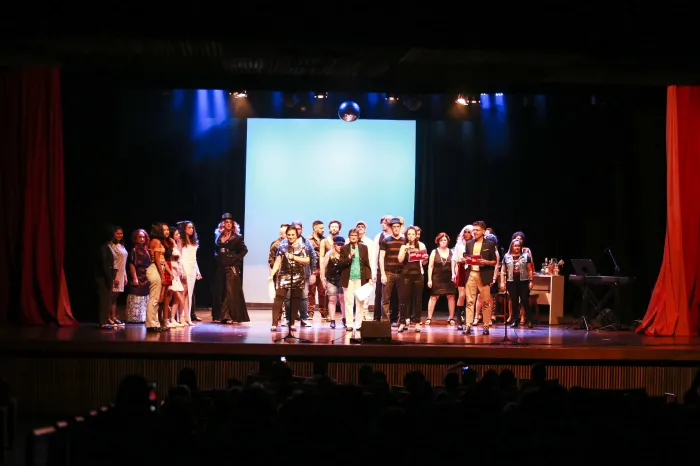 Coro Experimental MT apresenta novo show nesta quinta-feira (06) no Teatro Zulmira Canavarros