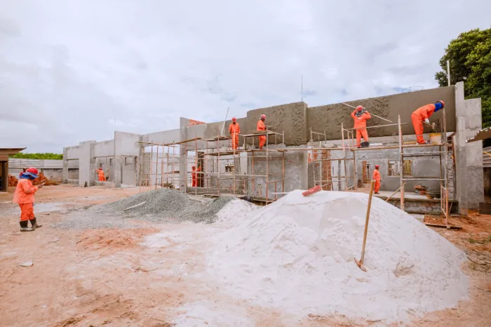 Construção das novas creches municipais segue com diferentes estágios de obra