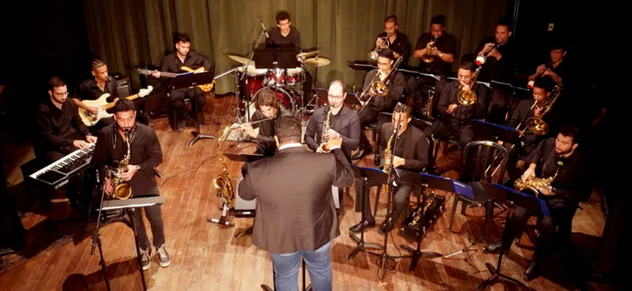 Fames Jazz Band se apresenta com Filó Machado no Santa Jazz 2024
